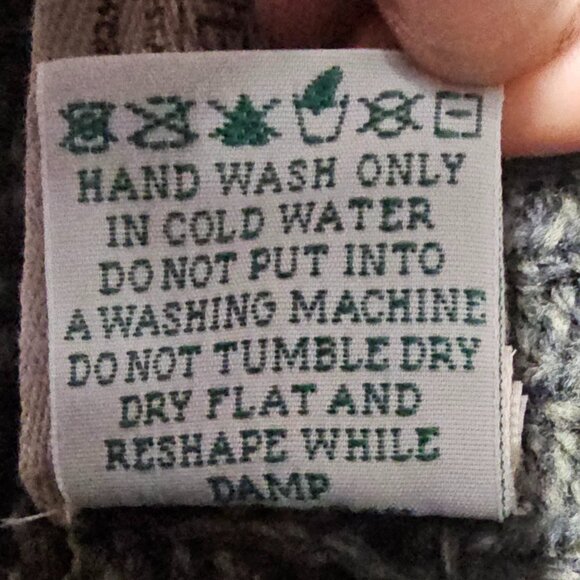 Aran Sweater Market Green Wool Cardigan Preppy Cabin Winter Irish S - Picture 11 of 12